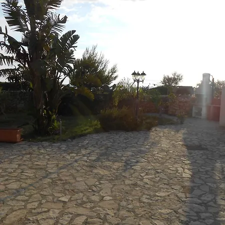 Willa Iside Sant Isidoro (Apulia)